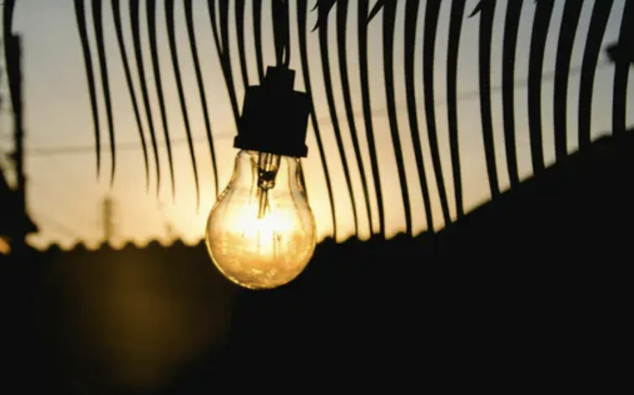 В Україні заговорили про відключення світла: названо сценарії