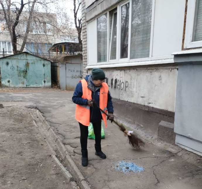 Як виглядають постраждалі багатоповерхівки внаслідок авіаудару по Запоріжжю (ФОТО)