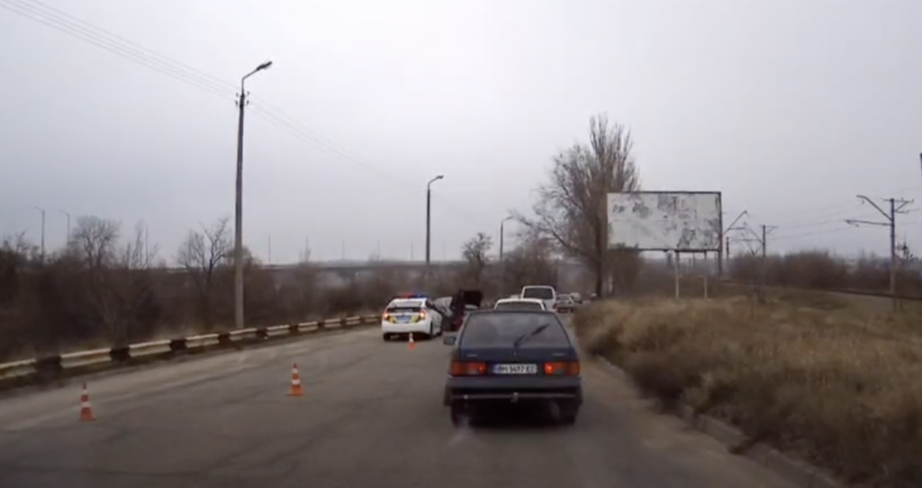 ДТП у Запоріжжі: що сталося на під’їзді до мосту Преображенського (ВІДЕО)