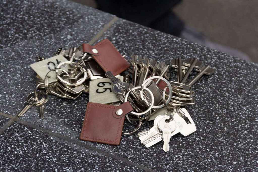 У Запоріжжі відбудували будинок по вулиці Сталеварів, а мешканці отримали ключі від квартир (ФОТО)