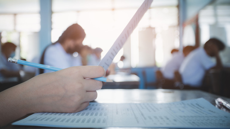 Стало відомо, коли запорізькі учні будуть здавати НМТ у 2025 році