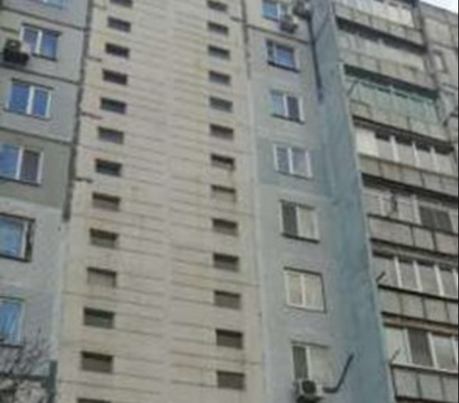 Таких цін ви точно не бачили: в Запоріжжі з аукціону продали трикімнатну квартиру (ФОТО)