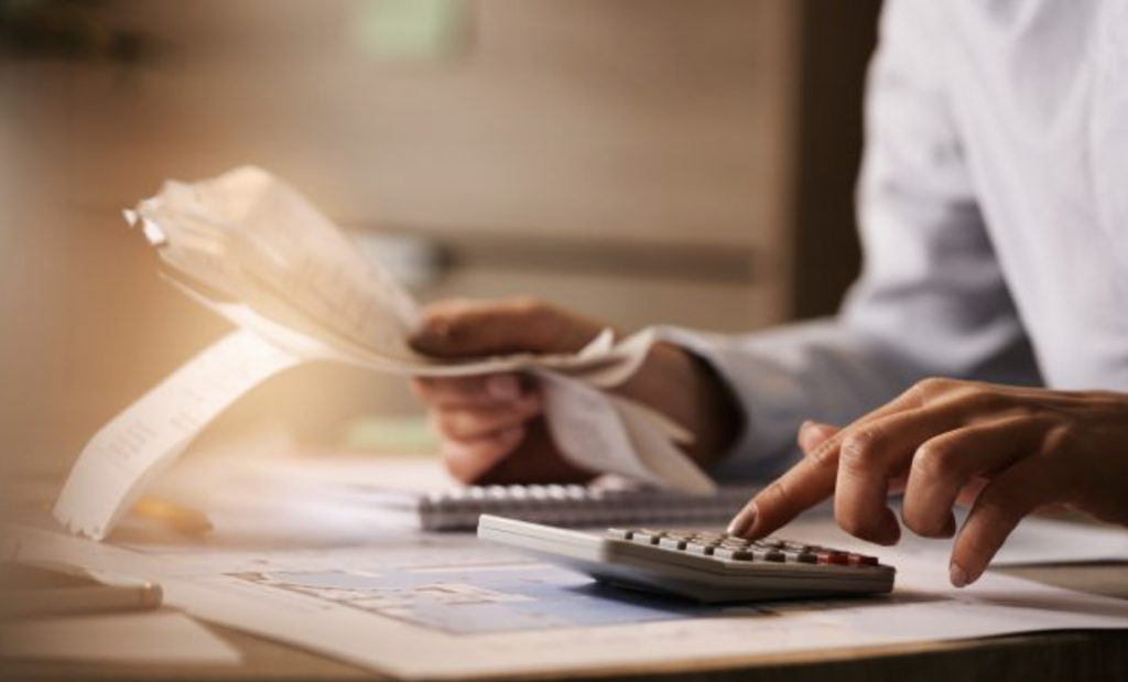 Пенсії, субсидії, тарифи: що зміниться з 1 лютого 2025